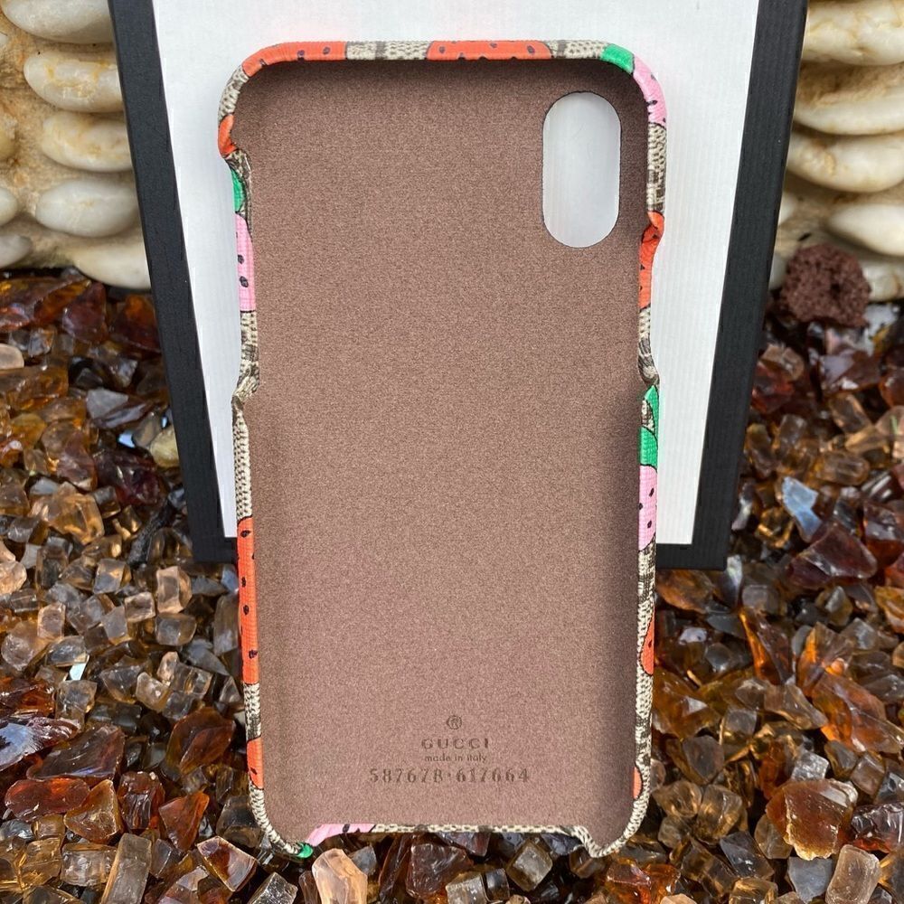 AUTHENTIC Gucci GG Strawberries iPhone X/XS Logo Smart Phone Case NIB. - Picture 4 of 8